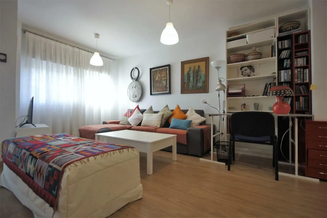 Apartment Bonito Apart. Con Parking Y Piscina Mairena del Aljarafe Spain