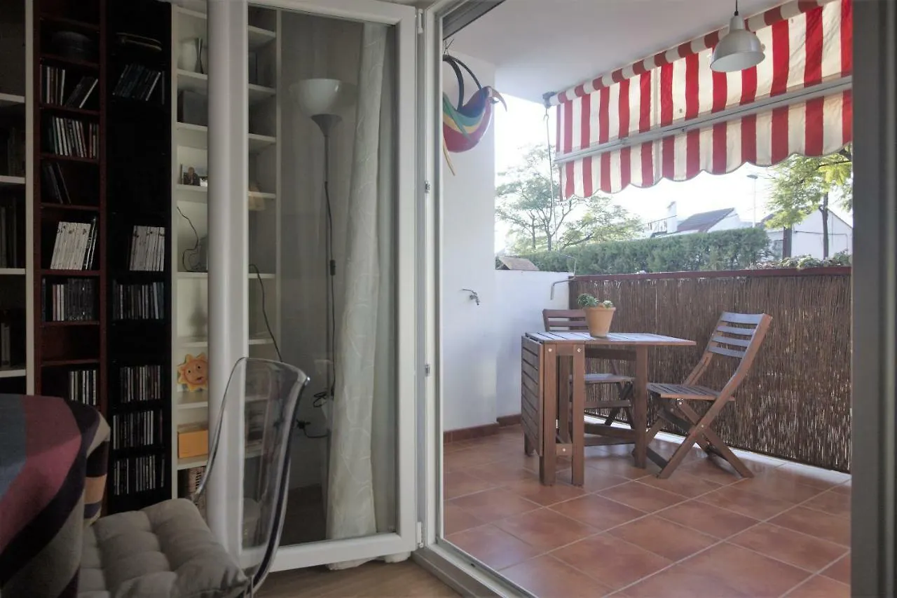 Bonito Apart. Con Parking Y Piscina Mairena del Aljarafe Apartment